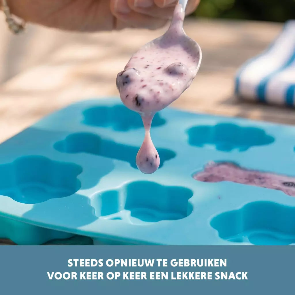 CoolPets | Dog Ice Cream Tray | 18 x 18 cm