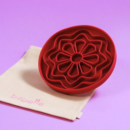 Babelle | Petal Lickmat | Slowfeeder | Burgundy | 21 cm